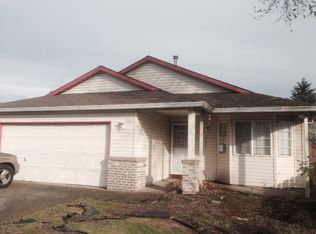 14057 SE Center St, Portland, OR 97236