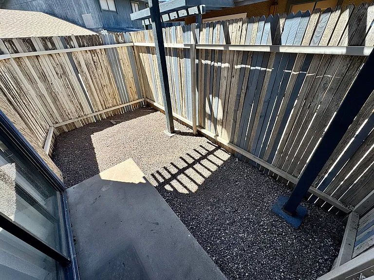 286 W Palomino Dr #98 — Photo 17