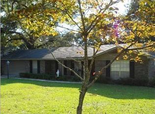 458 Hillview Rd, Mobile, AL 36608