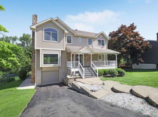 27 Walton Terrace, Monroe, NY 10950