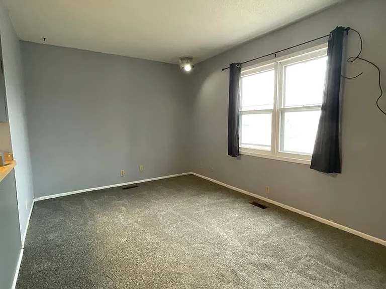 1119 Market St — Photo 6