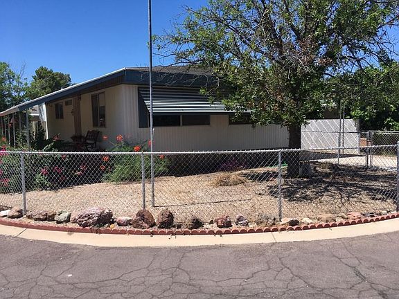 2nd image of 2640 S Cottonwood Ln