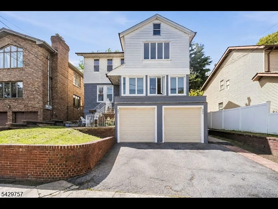 773 Kingsland Ln #2