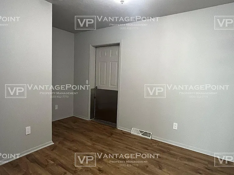 1800 Hardwoods Ct — Photo 18