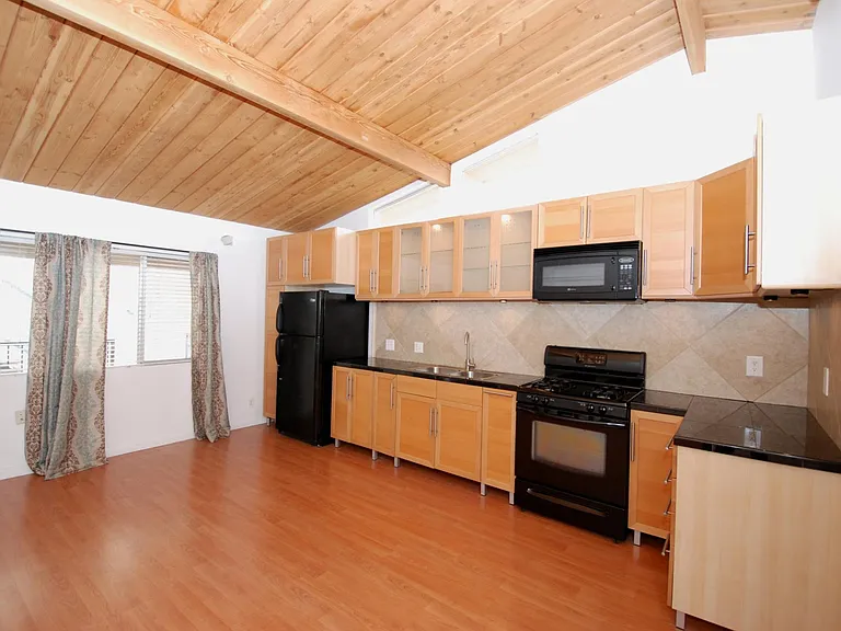 5931 Howell Dr #8 — Photo 2
