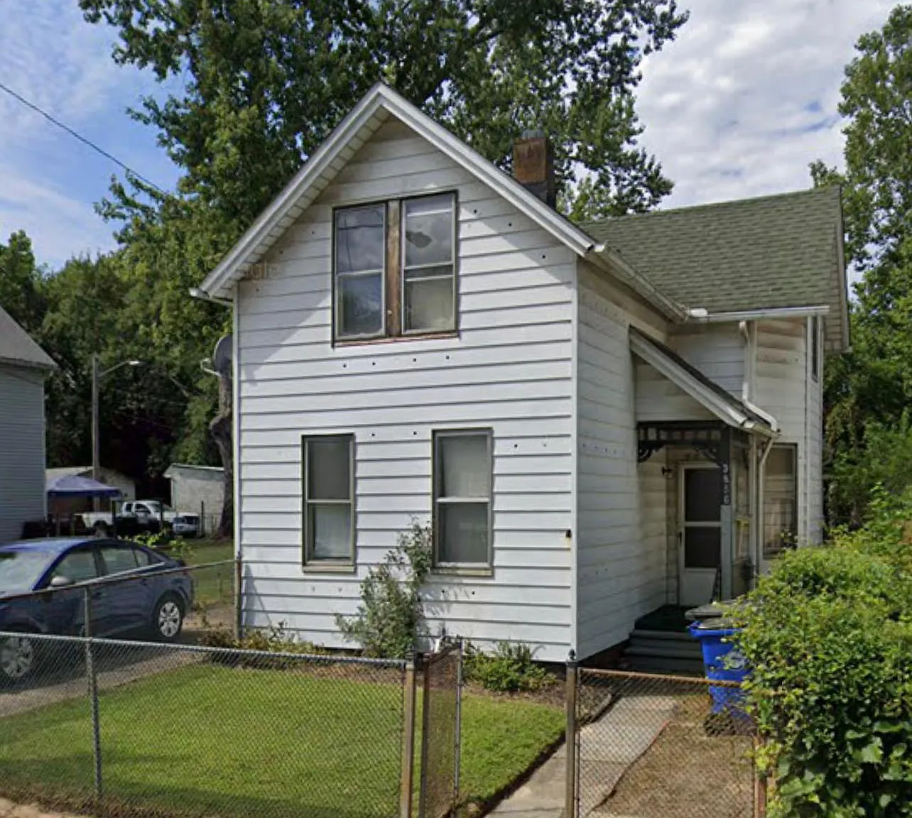 4 bed, 1700 sqft, $1,800 — Photo 1