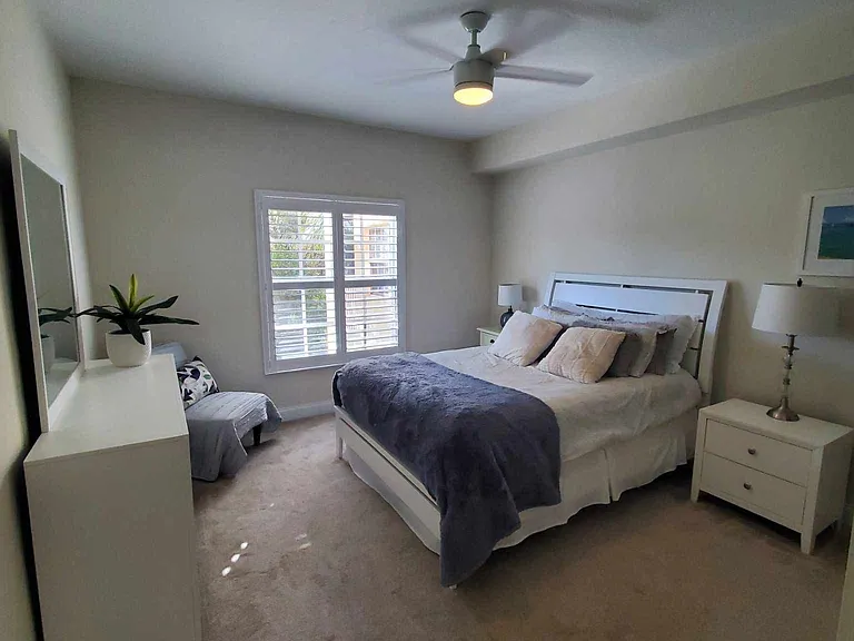 2nd floor bedroom with ensuite bathroom