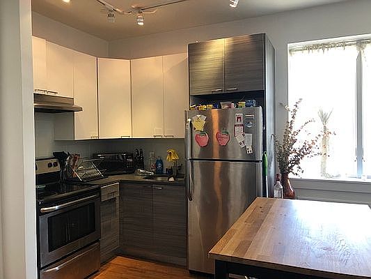 1st image of 194 Herkimer St APT 3B