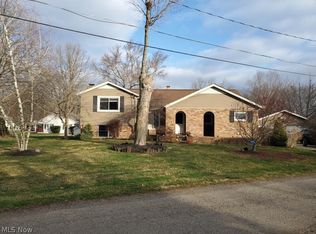 10317 Morton Rd SW, Massillon, OH 44647