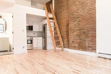 Rented by Nolita Group