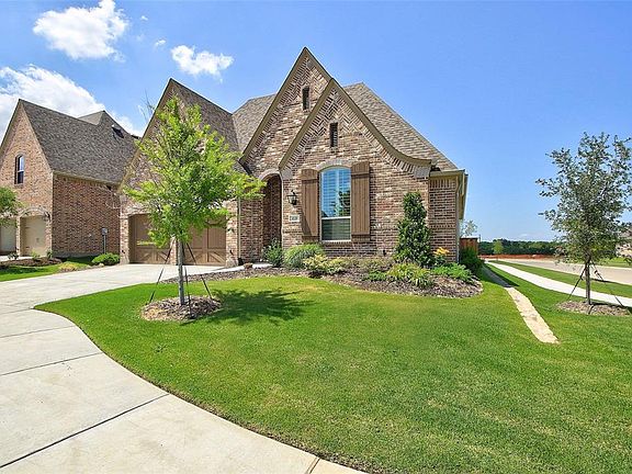 3rd image of 4120 Blue Sage Dr