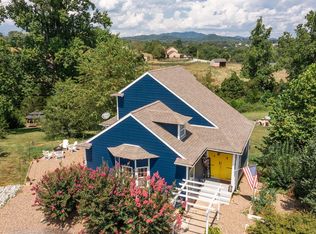 9304 Forest Rd, Goode, VA 24556