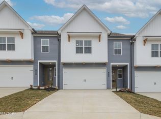 1735 Lateglow Way, Knoxville, TN 37931