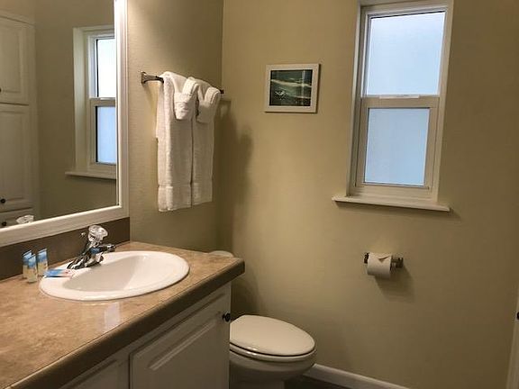 4th image of 140 N East Coastal Dr #140