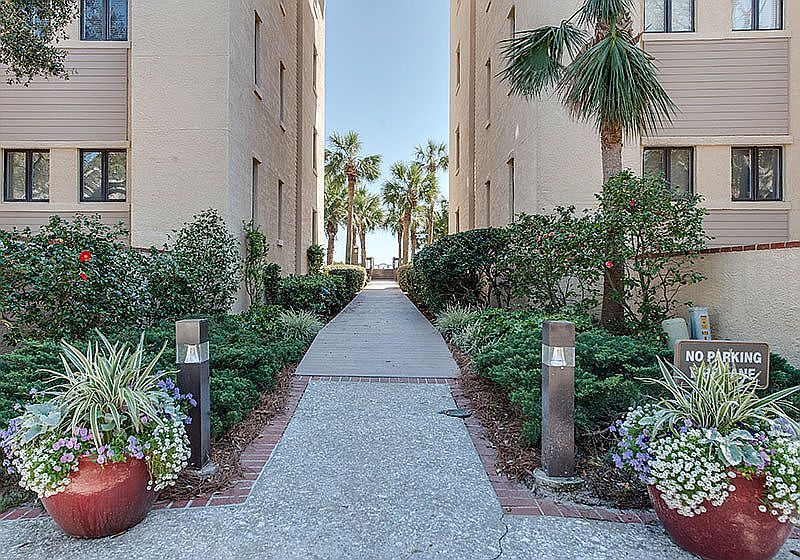 Private beach entry