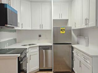 3233 37th St APT 1, Astoria, NY 11103