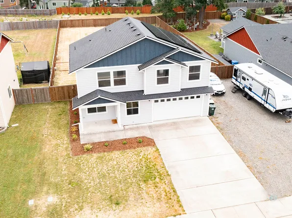 111 Carver Walk SE, Rainier, WA 98576