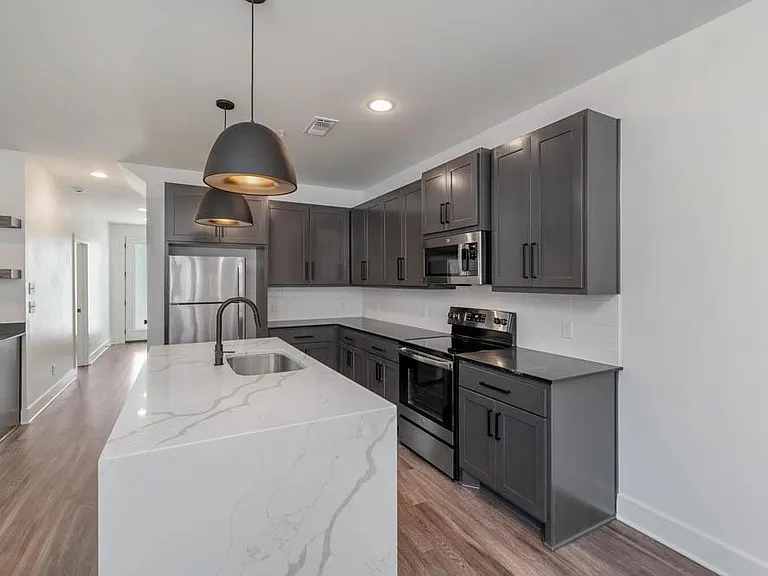 1533 Pine Ridge Dr — Photo 4
