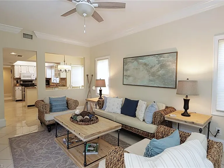 5916 Chanteclair Dr #8 — Photo 11