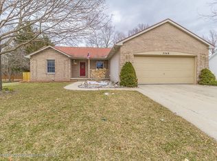 5548 Earliglow Ln, Haslett, MI 48840