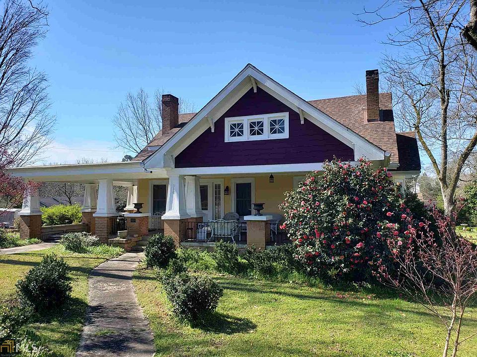 1st image of 318 Benson St