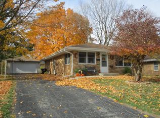 1466 S Deming Ave, Freeport, IL 61032