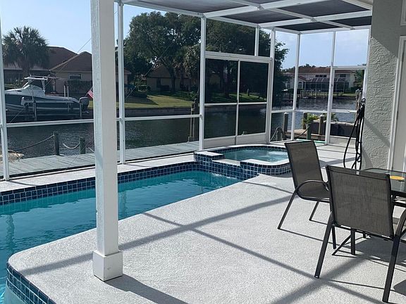 4th image of 2140 Sykes Creek Dr