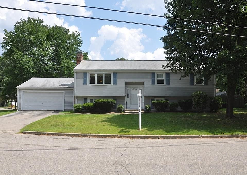 1st image of 45 Lintric Dr