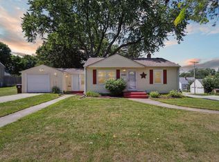 2003 Colorado Ave, Rockford, IL 61108