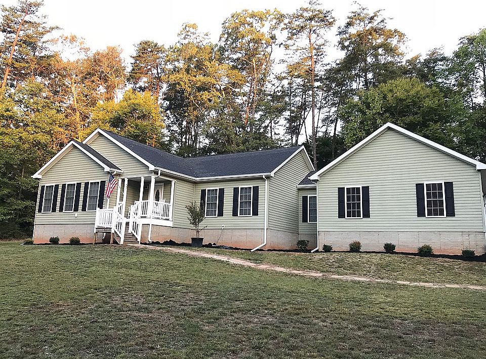 1st image of 687 Tall Pines Dr