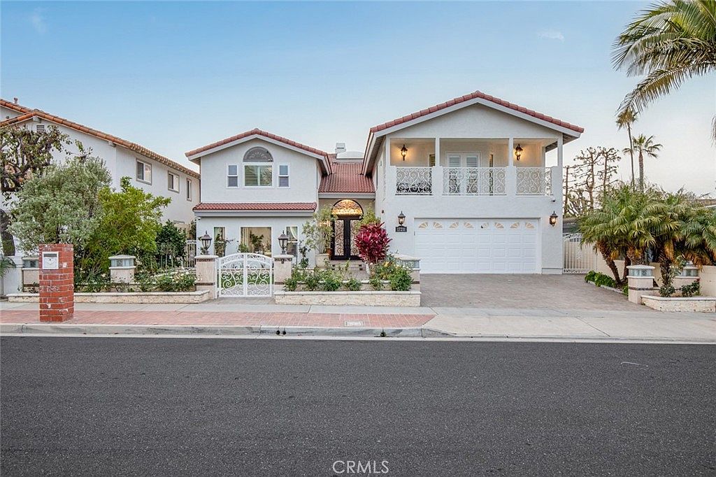 17211 Sandra Lee Ln, Huntington Beach, CA 92649 | Zillow