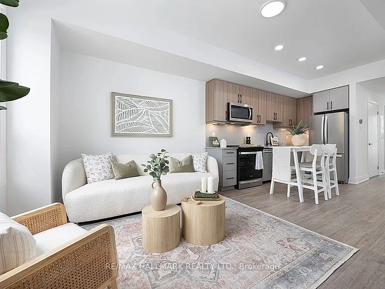 15 Brenthall Ave #6 — Photo 6