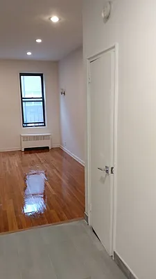 Rented by Sky Management | media 23