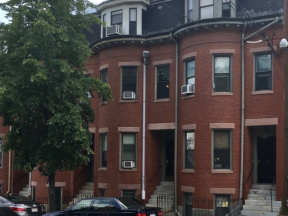 1st image of 212 Washington Ave APT 3