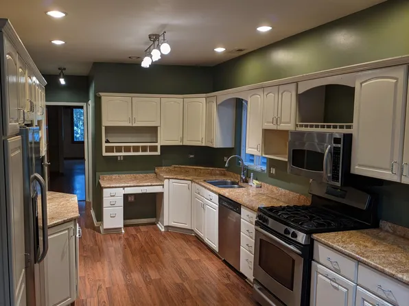 1527 W Barry Ave #2, Chicago, IL 60657