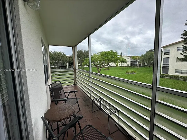 445 Mansfield Dr #445-K — Photo 9