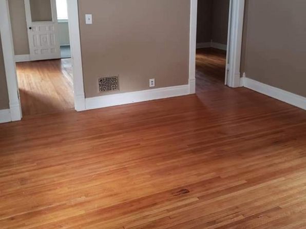 109 W Madison St #1/2