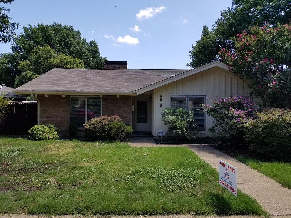 1st image of 9818 Crest Meadow Dr