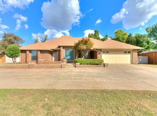 709 Hamlet Ln, Yukon, OK 73099