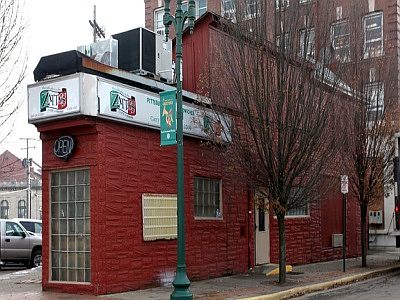 1st image of 516 Washington St