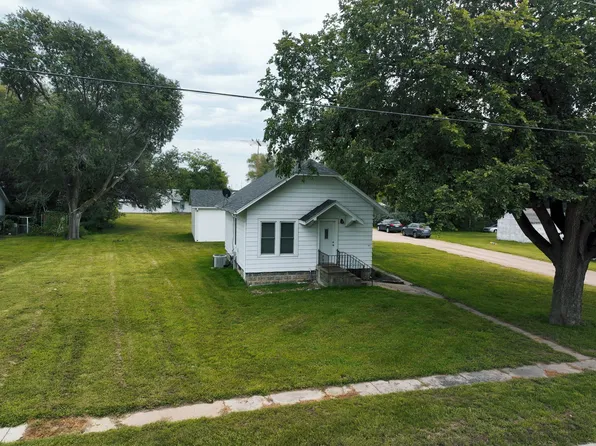 1067 Main Ave, Duncan, NE 68634
