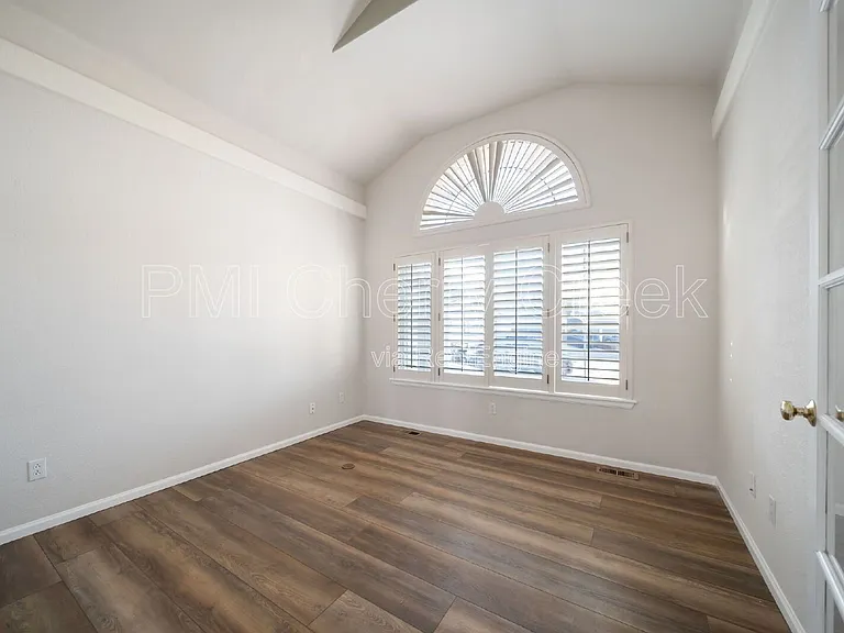 6765 Shannon Trl — Photo 11