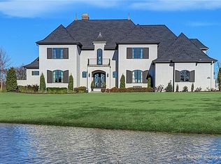 3900 W Cedar Ridge Ln, Fayetteville, AR 72704
