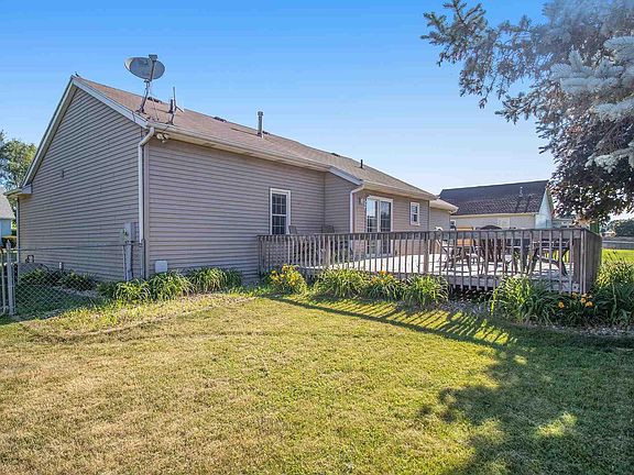 3rd image of 23192 Amber Valley Dr
