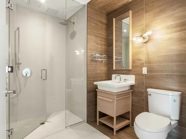 123 Melrose Street image 7 of 27