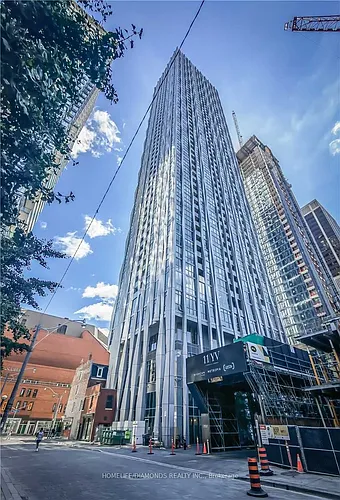 1 Yorkville Ave Photo 1