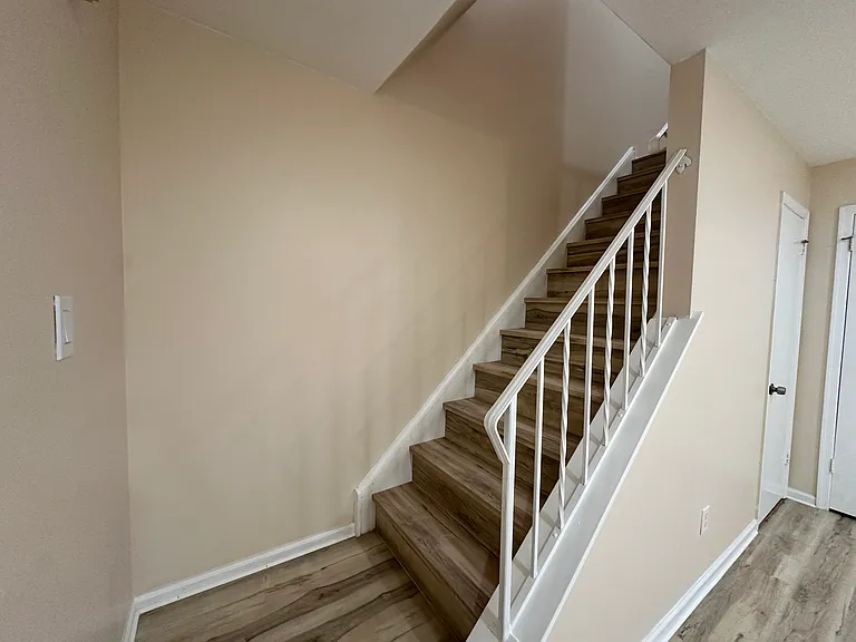 2 Churchill Cir — Photo 54