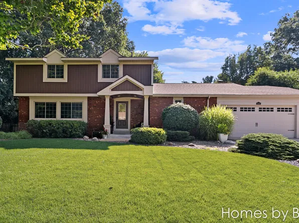 4490 Birchwood Ct, Muskegon, MI 49441