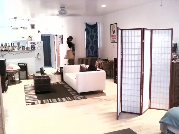 227 S 44th St APT 3F, Philadelphia, PA 19104