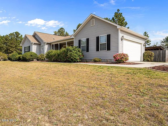 2nd image of 355 Woodgreen Drive